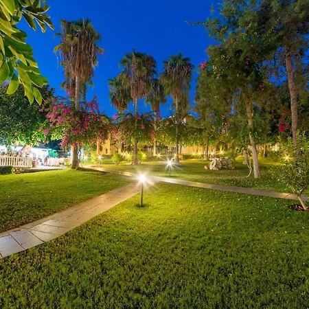 Justiniano Club Resort Okurcalar