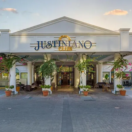 Justiniano Club 4*
