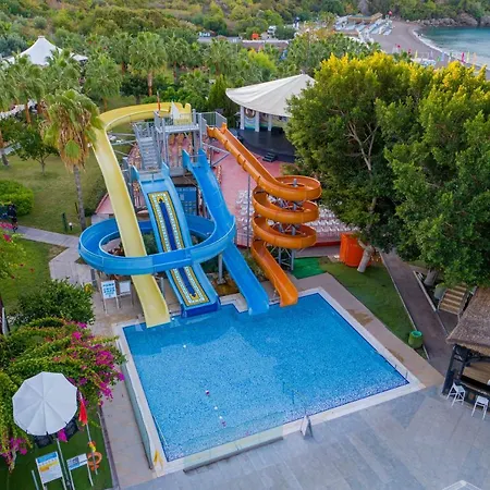Rezort Justiniano Club Alanya 4*