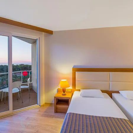 Rezort Justiniano Club Alanya 4*