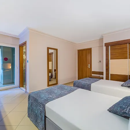Justiniano Club Alanya Rezort 4*