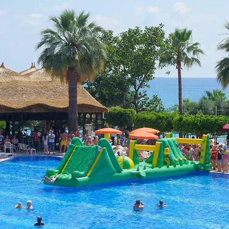 Justiniano Club Resort Okurcalar